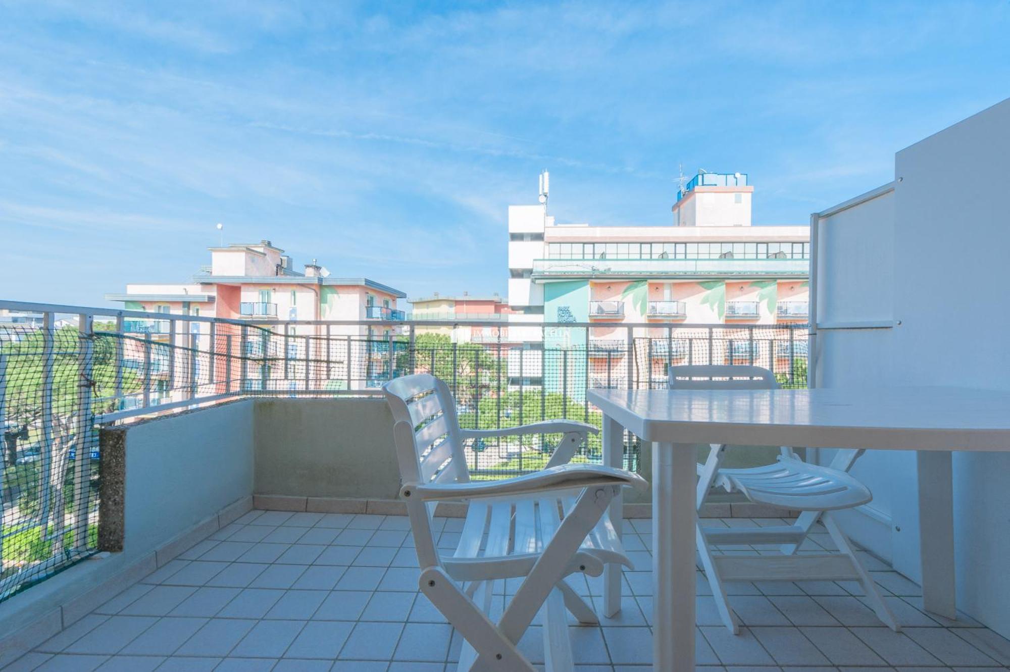 Residence Puerto Del Sol Immobiliare Pacella Lido di Jesolo Exterior foto